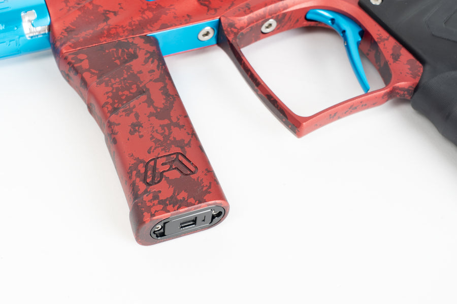 Force V2 - AA13 Dynasty Signature Series